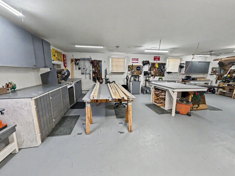 More Photos Of 202 E 9th St, Mio Storefront Retail Office For Sale