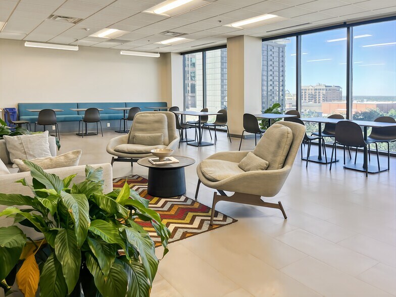 More Photos Of 101 N Monroe St, Tallahassee Coworking Space