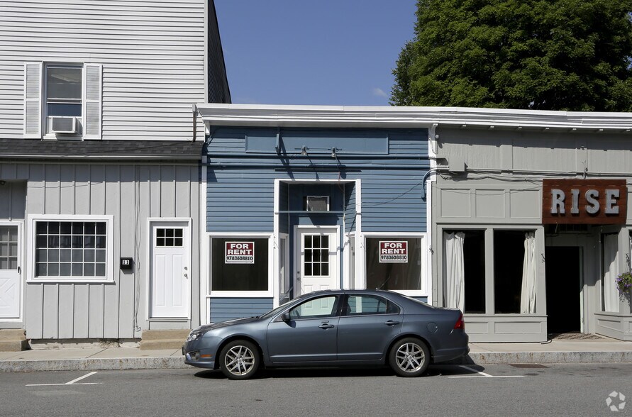 More Photos Of 7-17 School St, Merrimac Flex For Sale