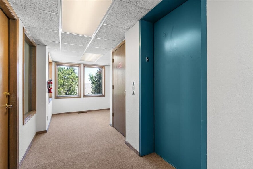 More Photos Of 405 N Beaver St, Flagstaff Office For Lease