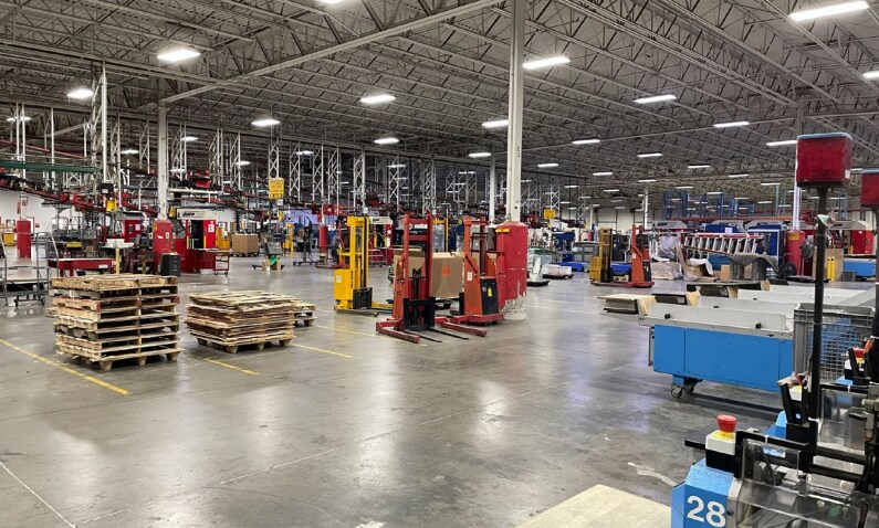 More Photos Of 11700 Dunlap Industrial Blvd, Maryland Heights Warehouse For Lease