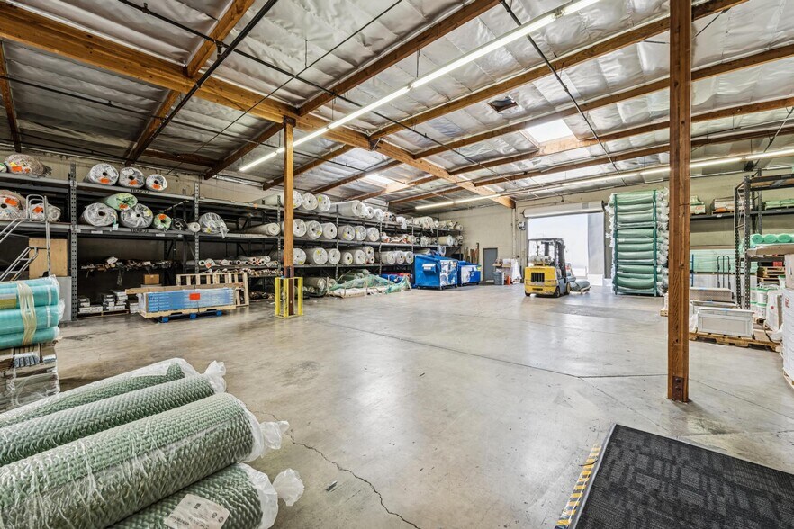 More Photos Of 5130 E Hunter Ave, Anaheim Warehouse For Sale