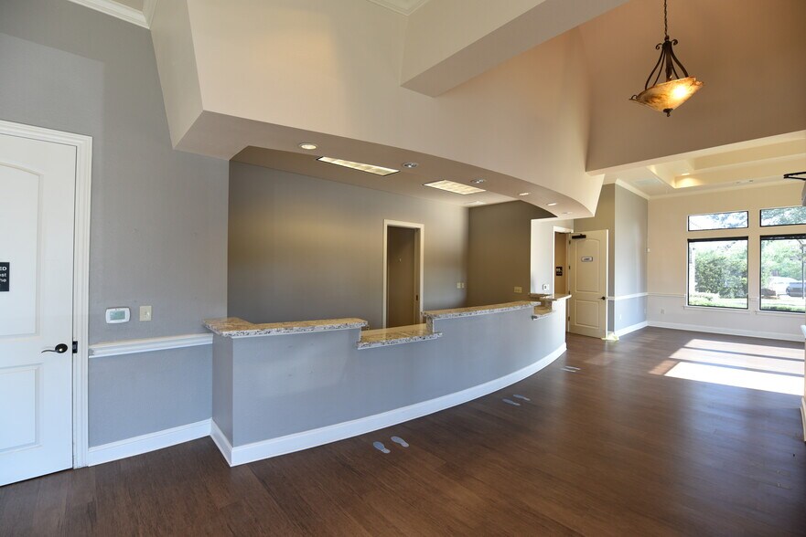 More Photos Of 3315 Unicorn Lake Blvd, Denton Medical For Lease