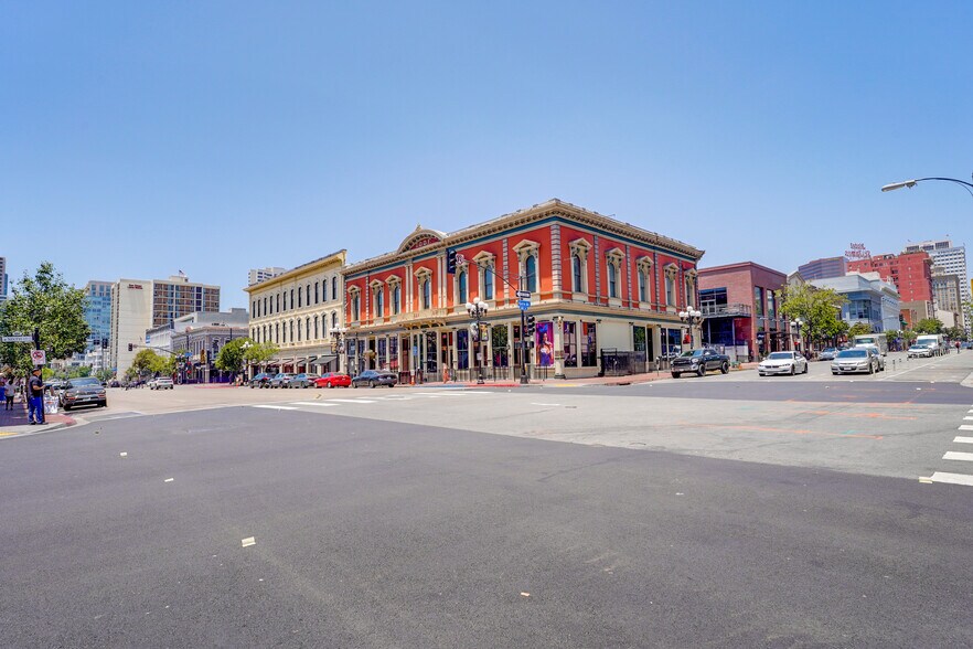 More Photos Of 526-546 Market St, San Diego General Retail For Sale