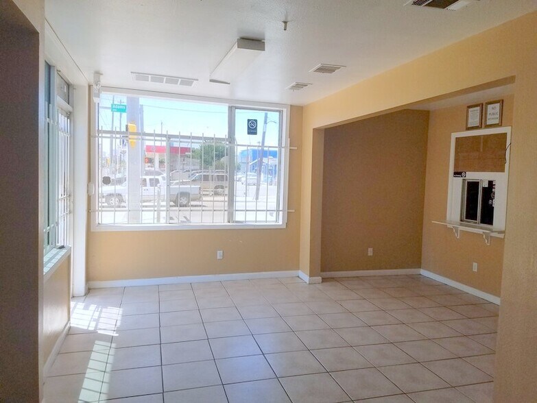 More Photos Of 5101 Harrisburg Blvd, Houston Freestanding For Sale