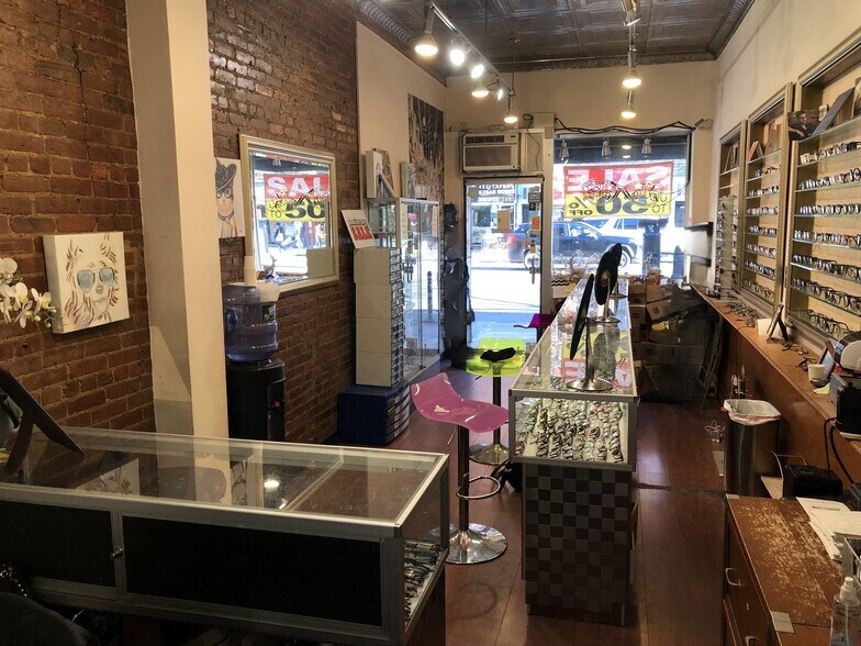 More Photos Of 709 Ninth Ave, New York Apartments For Lease