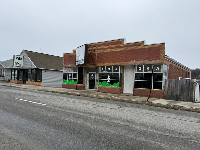 More Photos Of , Worcester General Retail For Sale