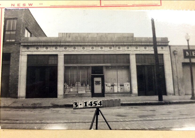 More Photos Of 2417 1st Ave N, Birmingham Storefront For Sale