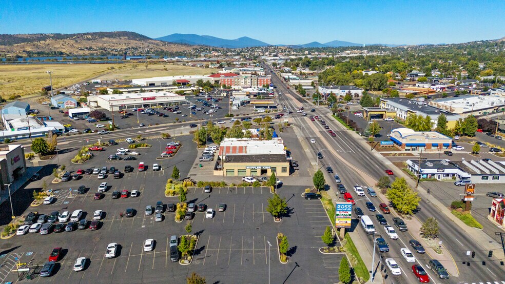 More Photos Of 2730 S 6th St, Klamath Falls Auto Repair For Sale
