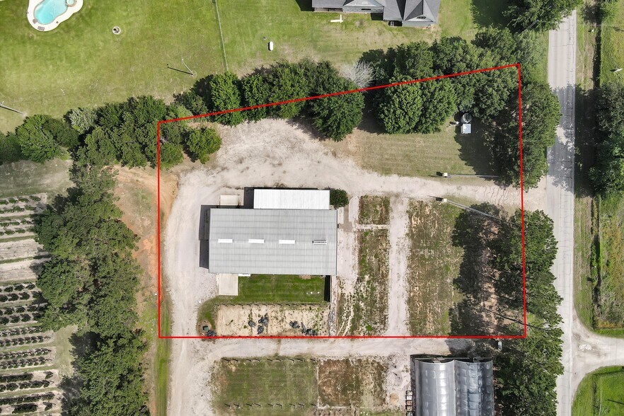 More Photos Of 12585 Rose Rd, Willis Warehouse For Sale