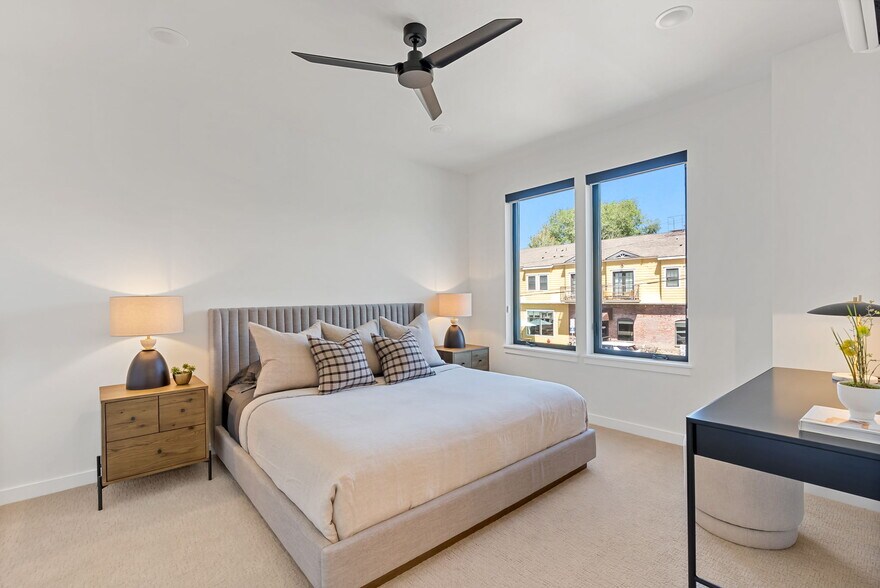More Photos Of 127 NW Broadway St, Bend Apartments For Sale