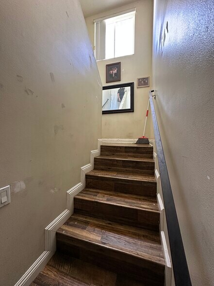 More Photos Of 9123 Orchard Ave, Los Angeles Multifamily For Sale