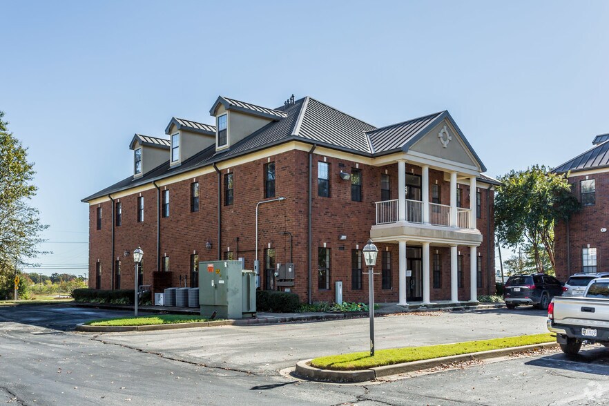 More Photos Of 7135 Getwell Rd, Southaven Office For Lease