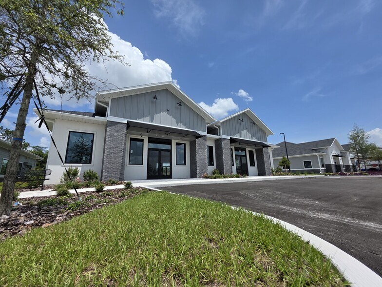More Photos Of 950 Windermere rd, Winter Garden Medical For Lease