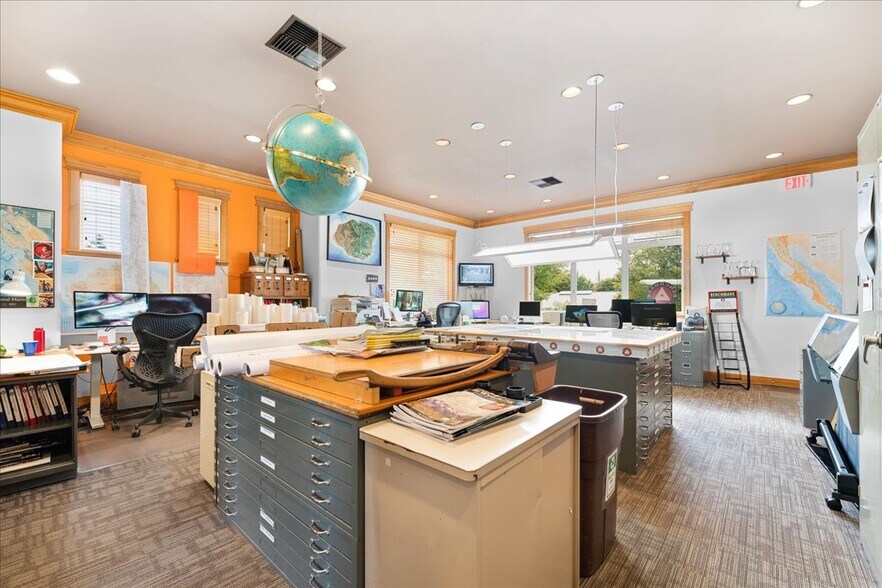More Photos Of 817 Ohare Pky, Medford Loft Creative Space For Sale