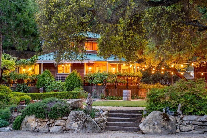 More Photos Of 1525 Peachy Canyon Rd, Paso Robles Winery Vineyard For Sale