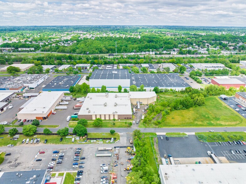 More Photos Of 3366 Marshall Ln, Bensalem Warehouse For Lease