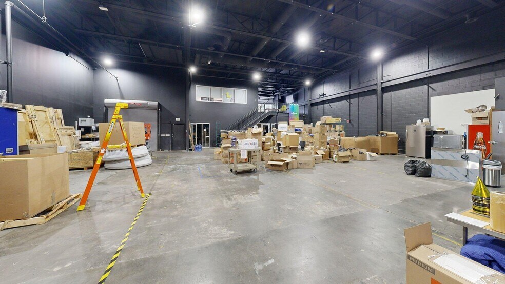 More Photos Of 550 Somerset Ter NE, Atlanta General Retail For Lease