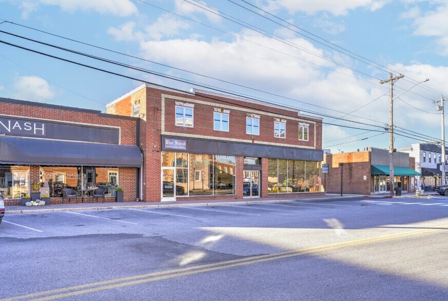 More Photos Of 22675 Washington St, Leonardtown General Retail For Lease