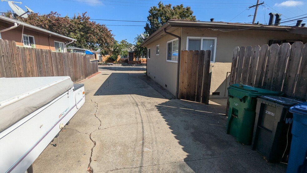 More Photos Of 24829-24831 Thomas Ave, Hayward Apartments For Sale