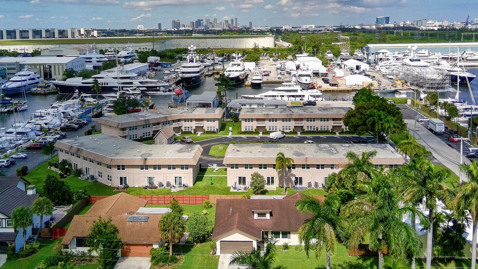 More Photos Of 311-357 Gulfstream Rd, Dania Apartments For Sale