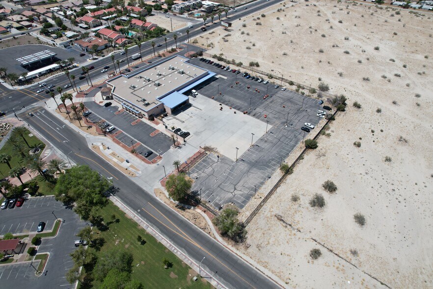 More Photos Of 1490 6th St, Coachella Medical For Lease