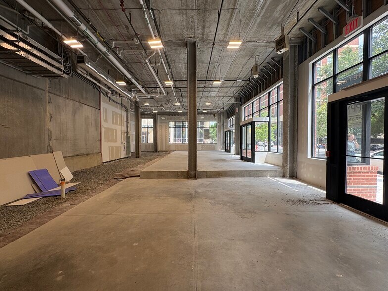 More Photos Of 1 W Chestnut St, Lancaster Apartments For Lease