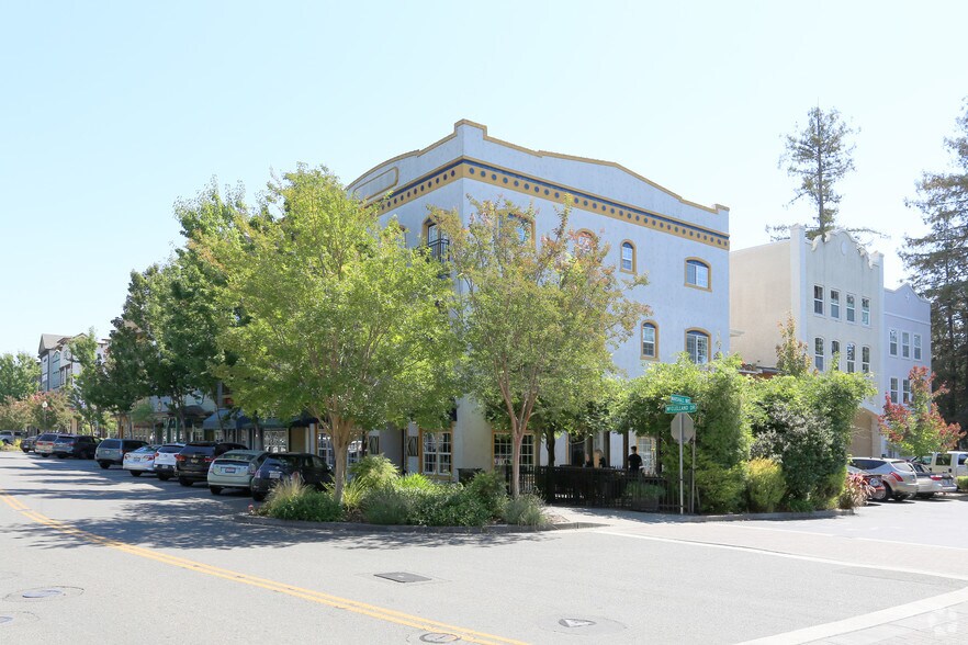 More Photos Of 220 Windsor River Rd, Windsor Apartments For Sale