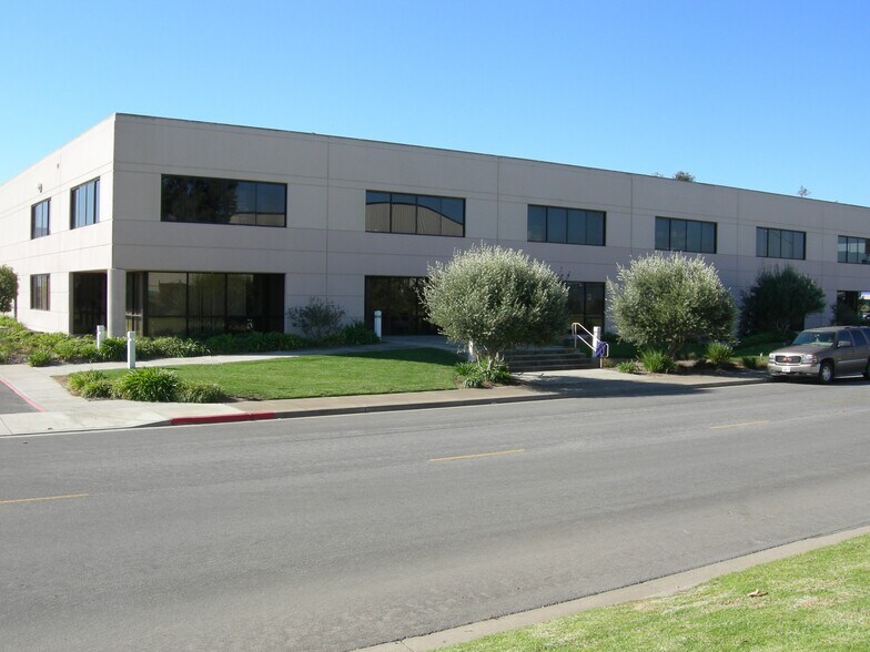 More Photos Of 1610 Moffett St, Salinas Warehouse For Lease