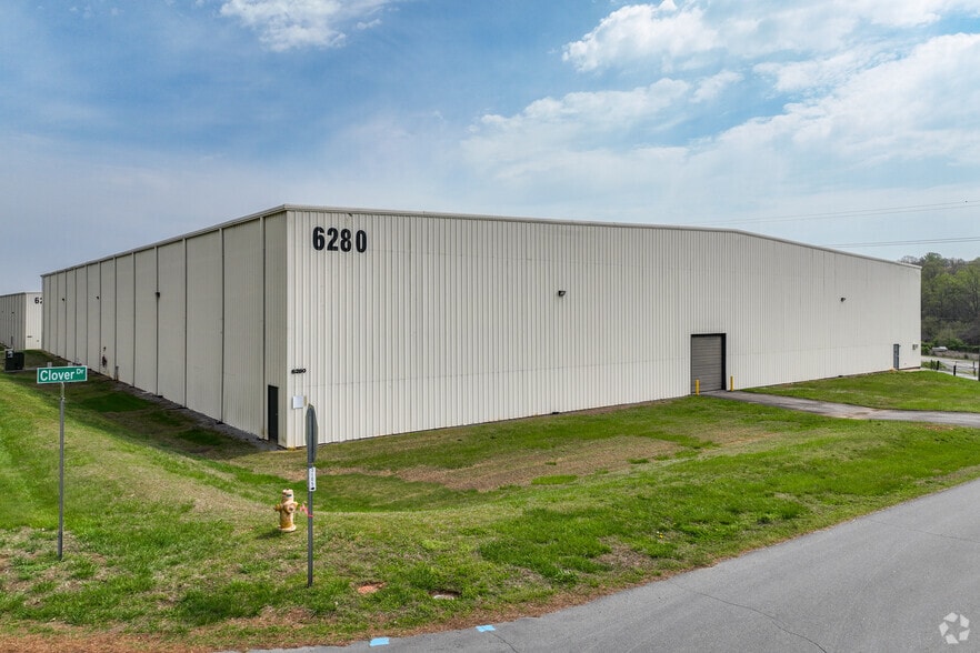 More Photos Of 6280 Clementine Dr, Clemmons Unknown For Lease