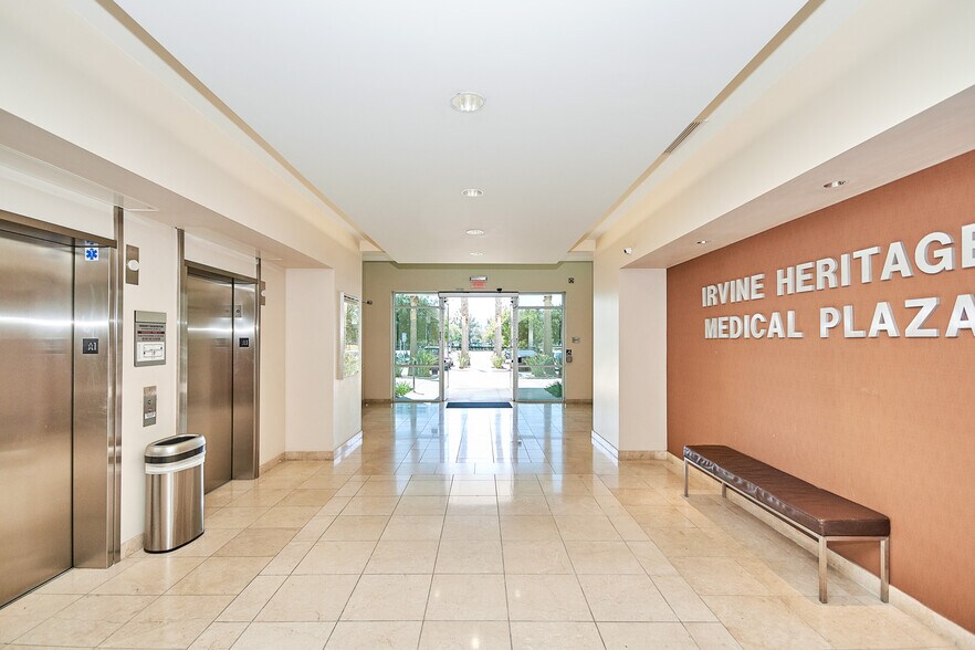 More Photos Of 18 Endeavor, Irvine Medical For Lease