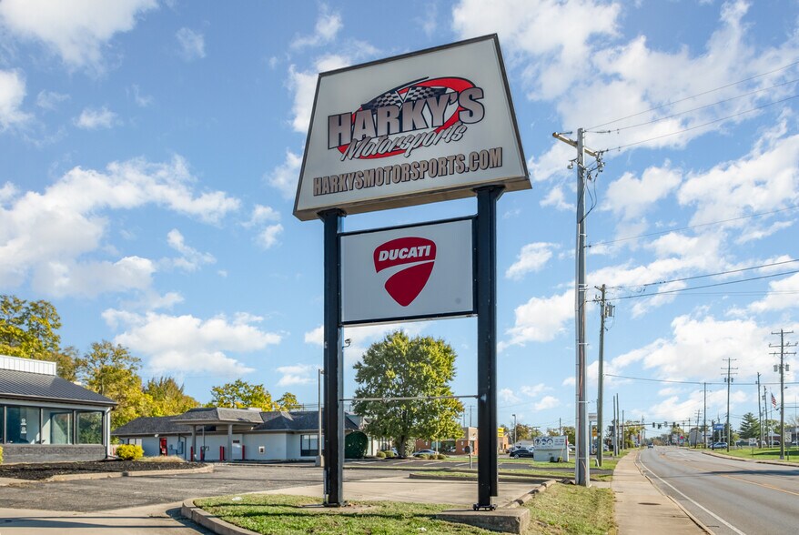 More Photos Of 944 State Route 28, Milford Auto Repair For Lease