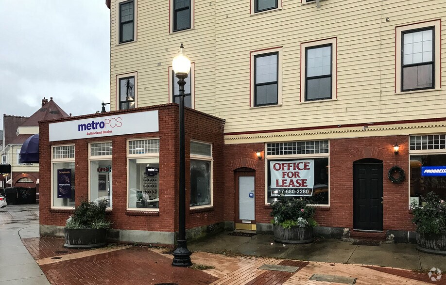 More Photos Of 567-573 Talbot Ave, Boston Office For Sale