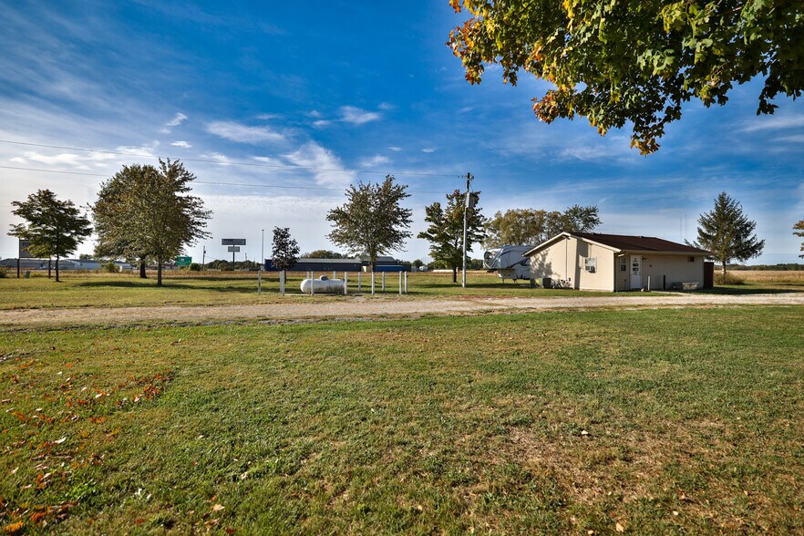 More Photos Of 3955 Blackburn Rd, Edwardsville Land For Sale