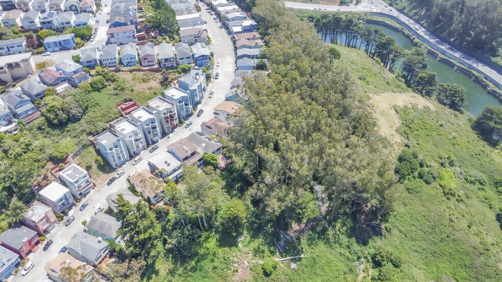 More Photos Of 301-397 Warren Dr, San Francisco Land For Sale