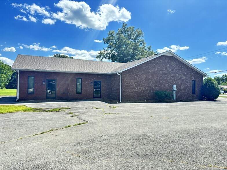 Primary Photo Of 1601 McArthur St, Manchester Medical For Lease