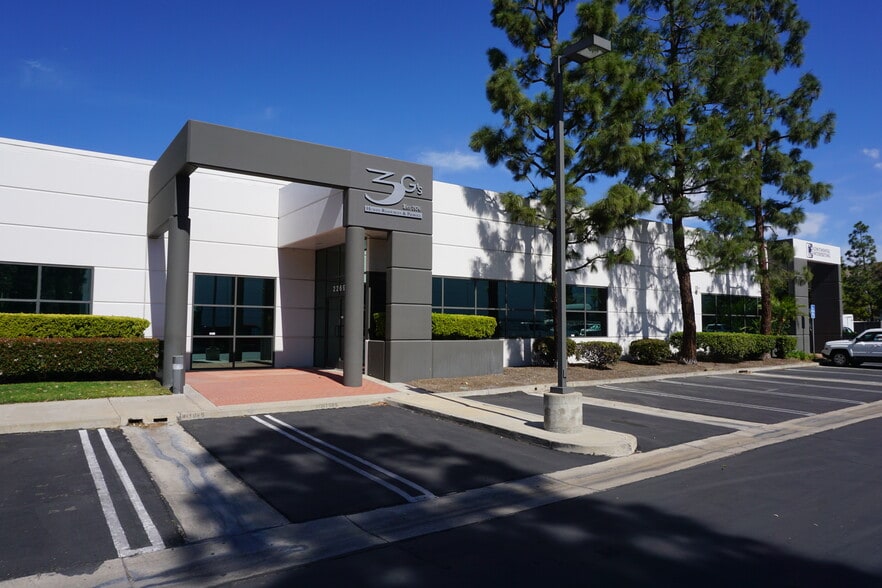 Primary Photo Of 22601-22619 Old Canal Rd, Yorba Linda Warehouse For Lease