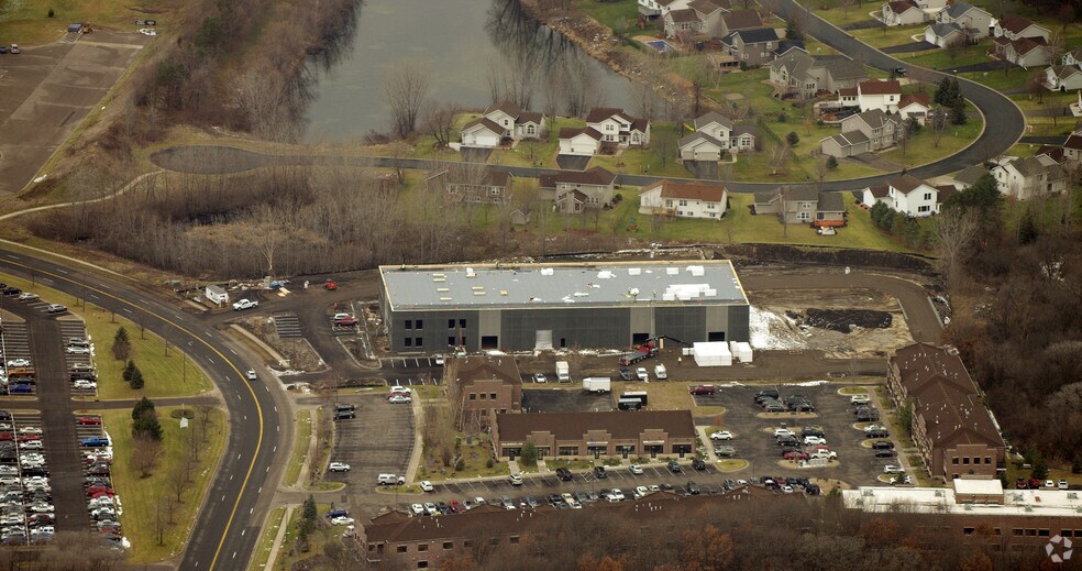More Photos Of 8700-8720 Eagle Creek Pky, Savage Warehouse For Lease
