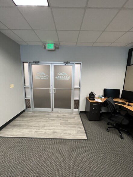 More Photos Of 909 Ridgebrook Rd, Sparks Medical For Lease