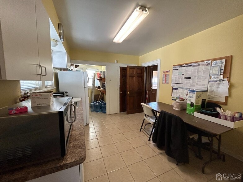 More Photos Of 227 Main St, Woodbridge Office For Sale