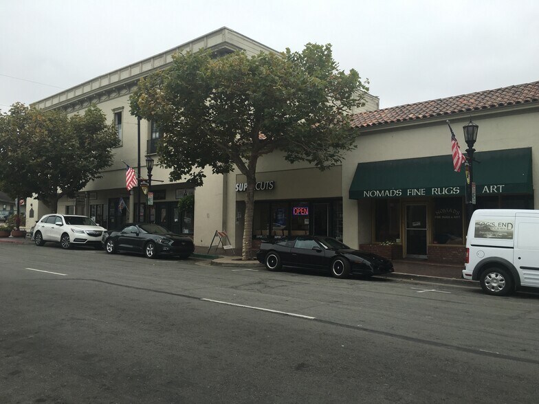 More Photos Of 486 Alvarado St, Monterey Storefront Retail Office For Lease