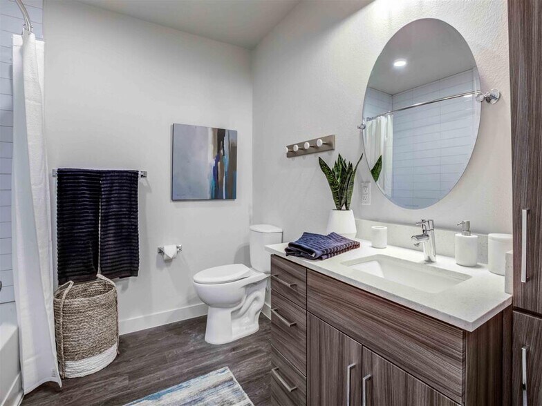 More Photos Of 1505 N Central Ave, Phoenix Apartments For Lease