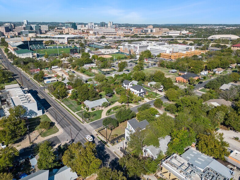 More Photos Of 1800 E Martin Luther King Jr Blvd, Austin Land For Sale