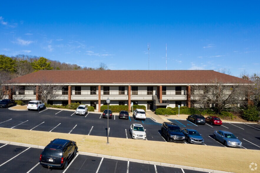 More Photos Of 529 Beacon Pky W, Birmingham Unknown For Lease