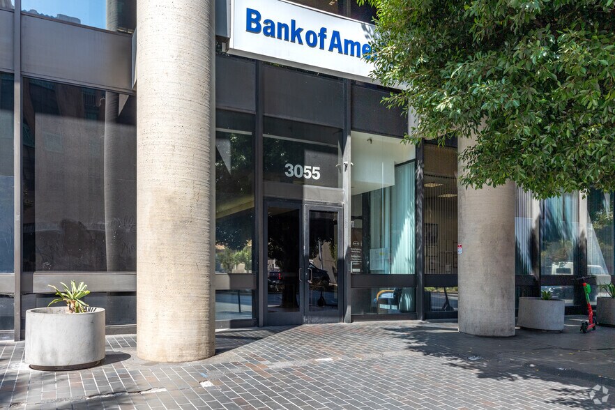 More Photos Of 3055 Wilshire Blvd, Los Angeles Office For Sale