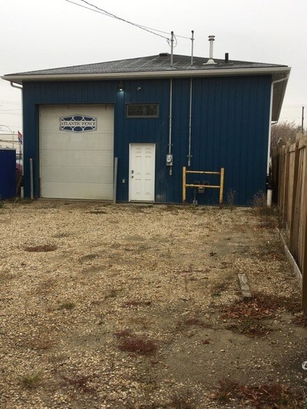 More Photos Of 12211-12219 66 St NW, Edmonton Light Manufacturing For Sale