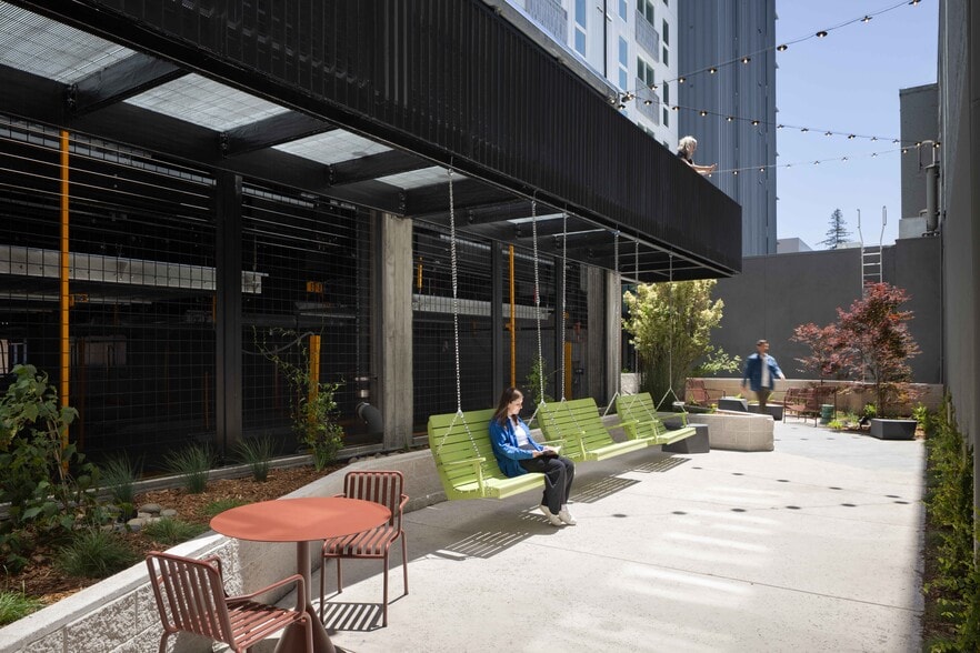 More Photos Of 420 Mendocino Ave, Santa Rosa Apartments For Lease