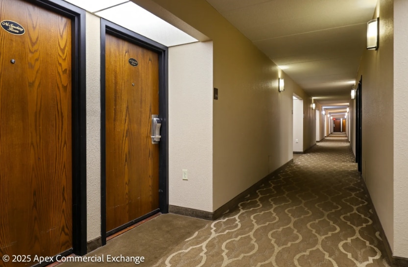 More Photos Of 4155 28th St SE, Grand Rapids Hotel For Sale