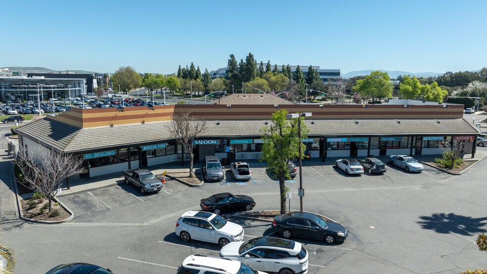 More Photos Of 5321 Hopyard Rd, Pleasanton Freestanding For Lease