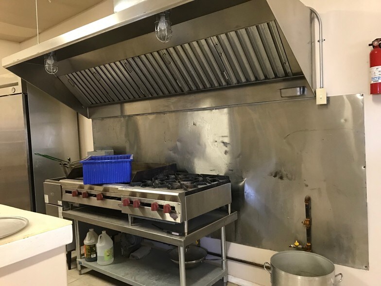 More Photos Of 12690 Pensamiento, San Elizario Convenience Store For Lease